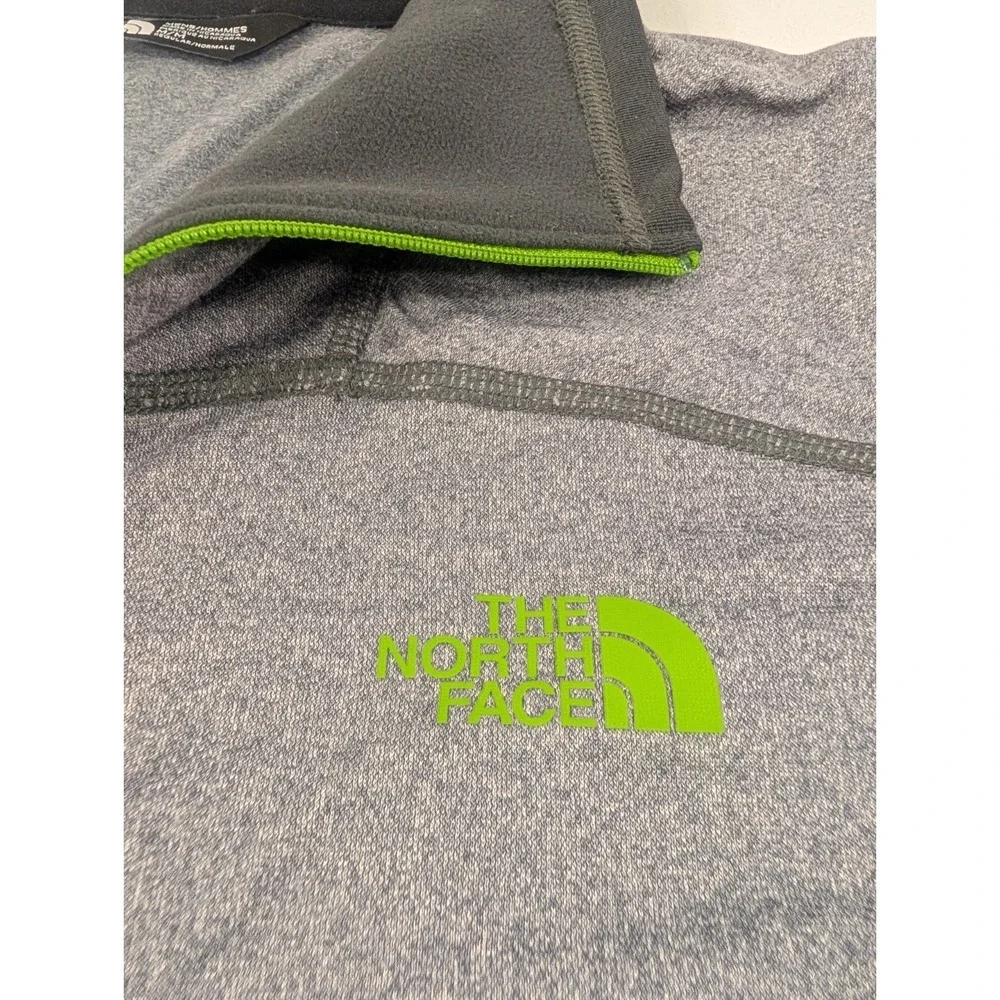The North Face Mens Outdoor Hiking‎ Gray Volt Green 1/4 Zip Pullover Medium Base